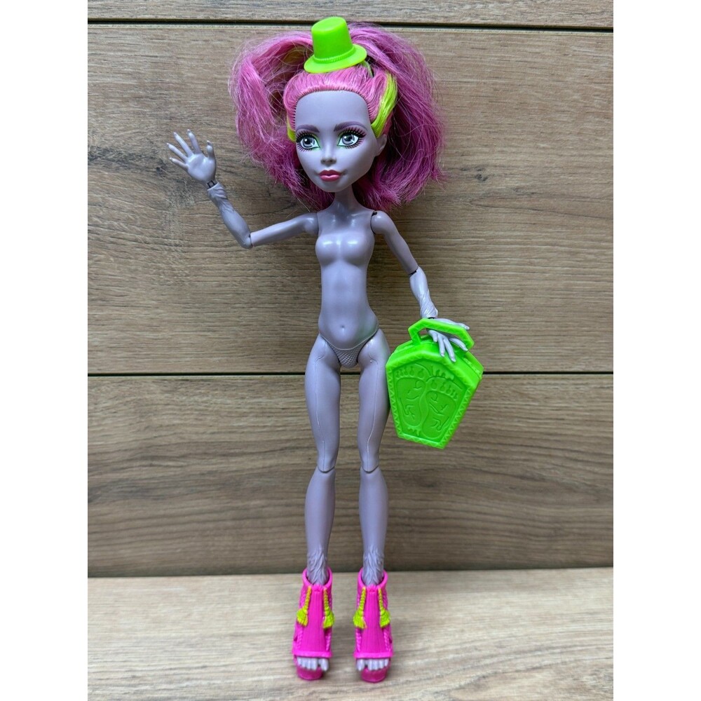 Monster High Marisol Coxi G1 Monster Exchange Doll w/ Hat Shoes Bag